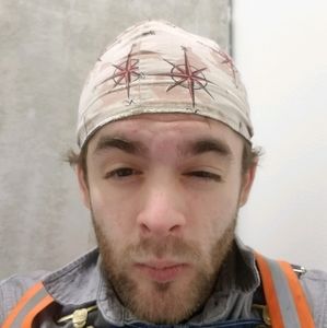 Meet your Posher, Justin